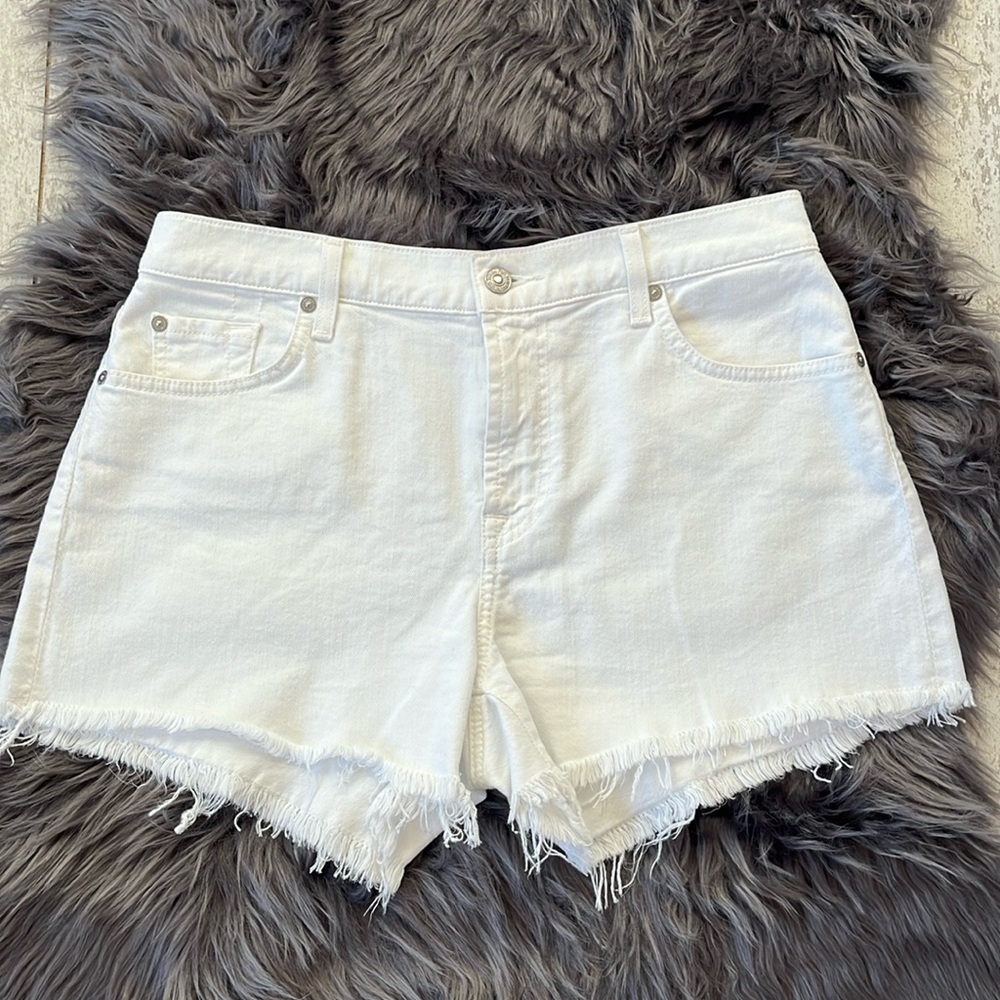 7 For All Mankind White Denim Frayed Shorts Size 30
